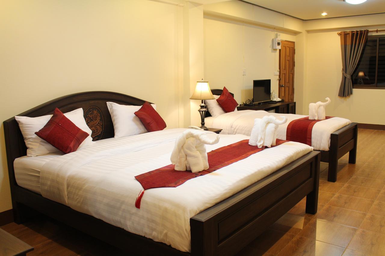 NanBaanKhun Hotel Luaran gambar