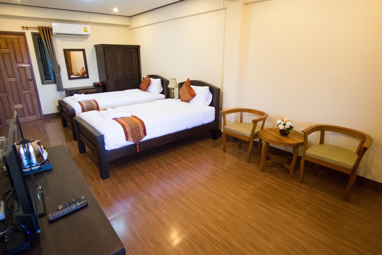 NanBaanKhun Hotel Luaran gambar
