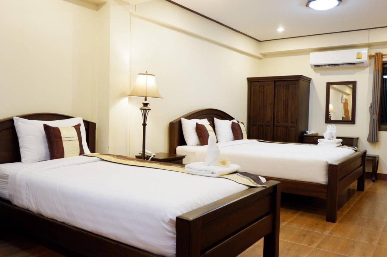 NanBaanKhun Hotel Luaran gambar