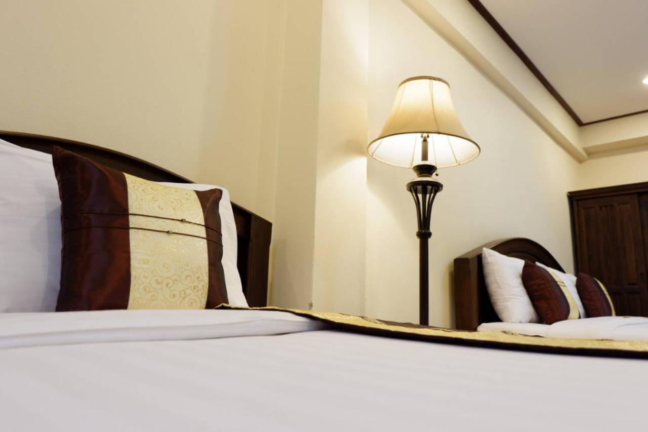 NanBaanKhun Hotel Luaran gambar