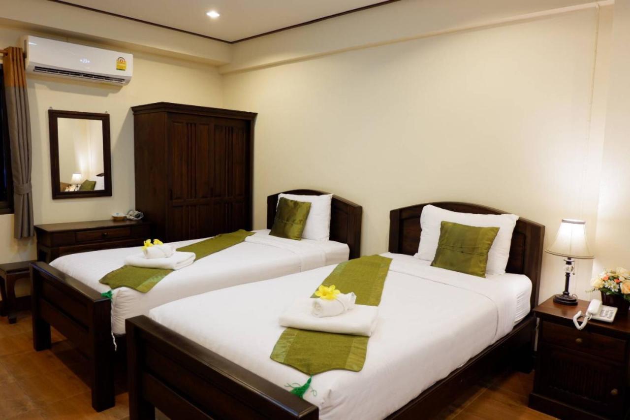 NanBaanKhun Hotel Luaran gambar