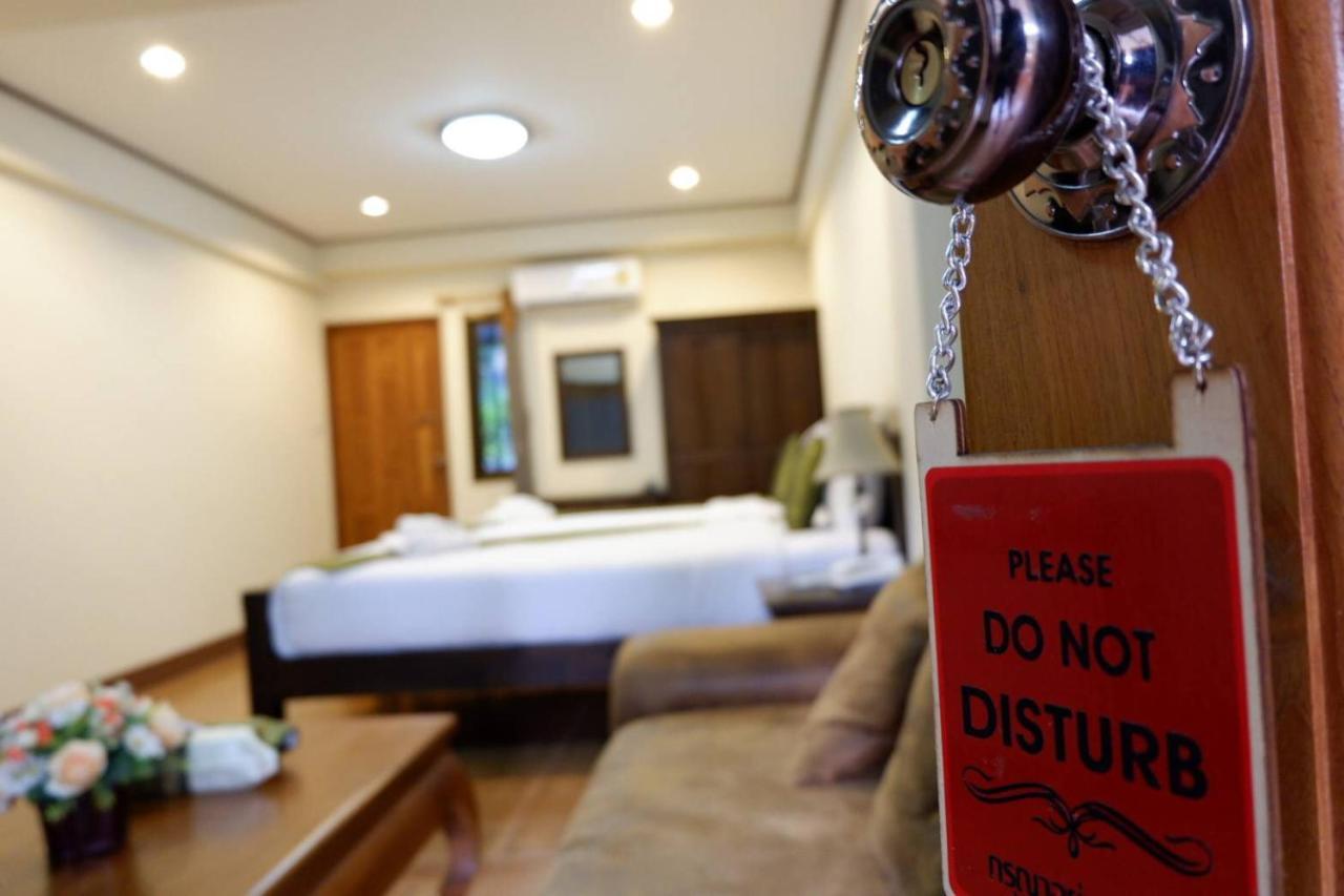 NanBaanKhun Hotel Luaran gambar