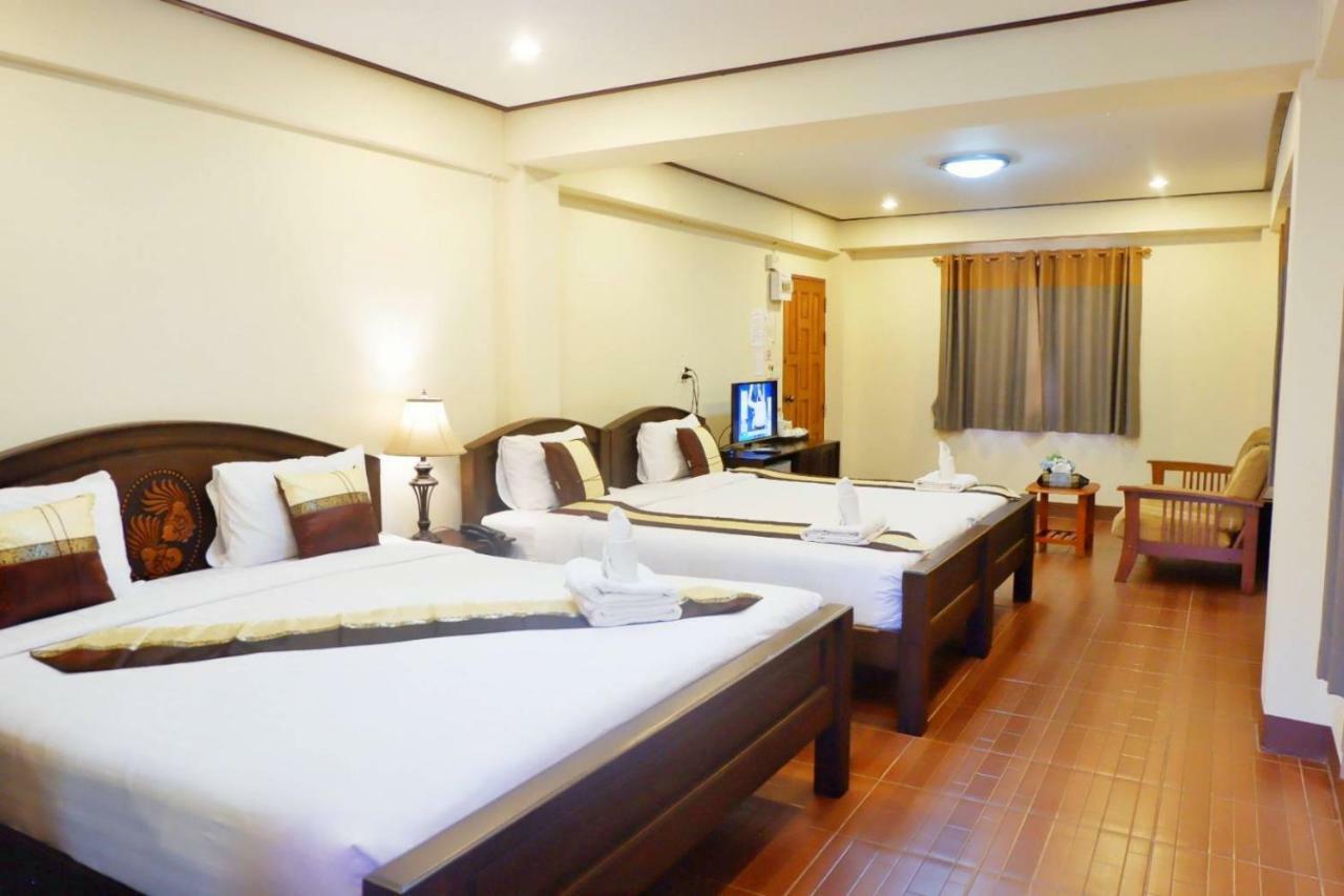 NanBaanKhun Hotel Luaran gambar